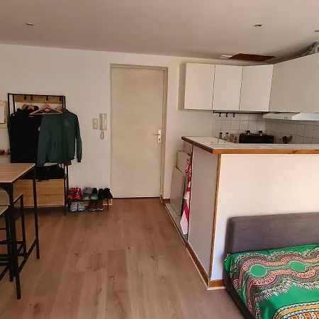 Gare Express - Wifi, Cozy, Prive & Confort Apartment *